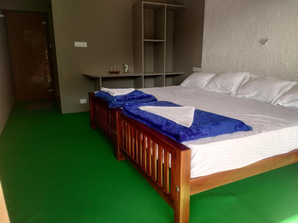 Riverbench Homestay Munnar, Anaviratty Dış mekan fotoğraf